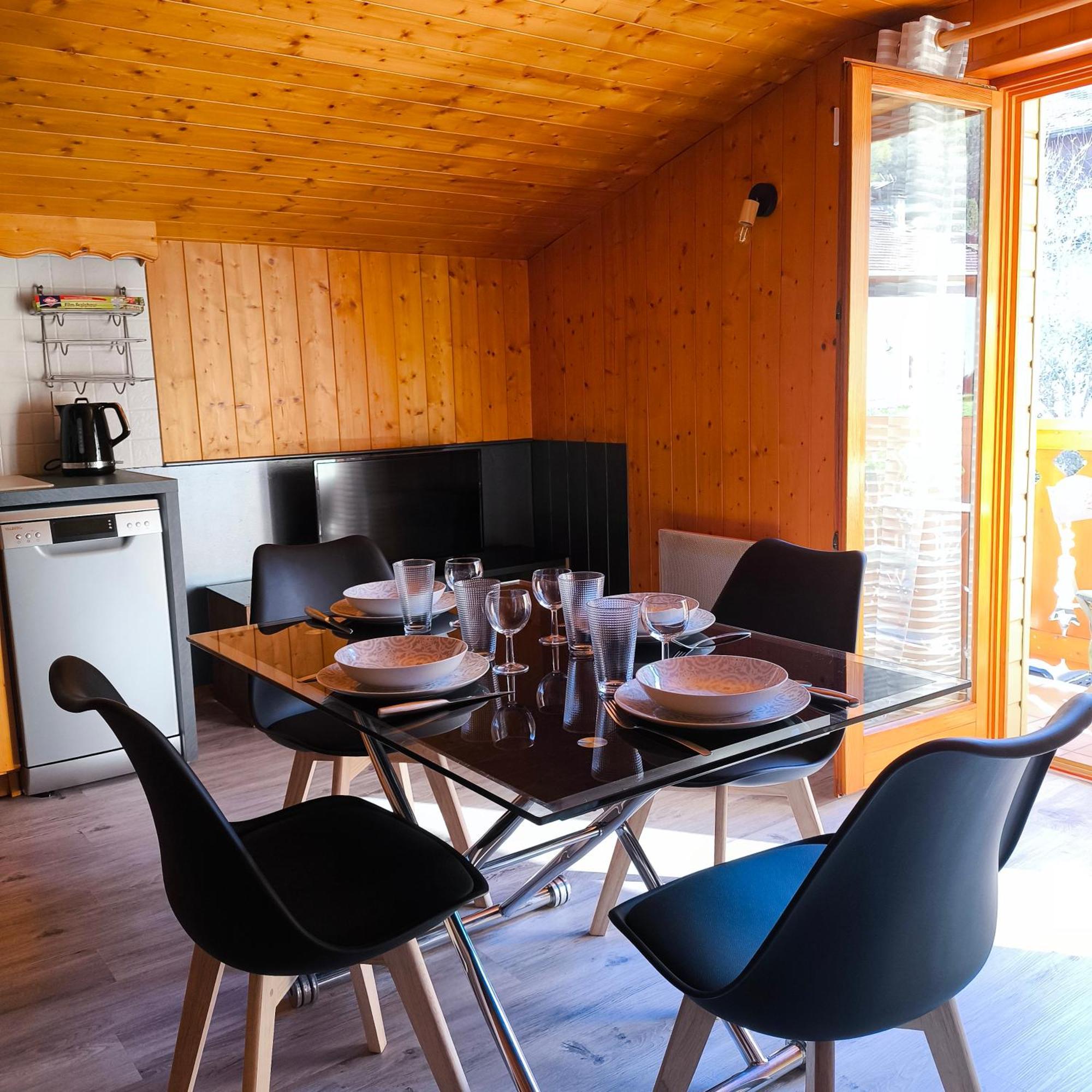 T2 Tout Confort Avec Balcon Au Calme Entre Lac Et Montagne Brizon Exterior photo