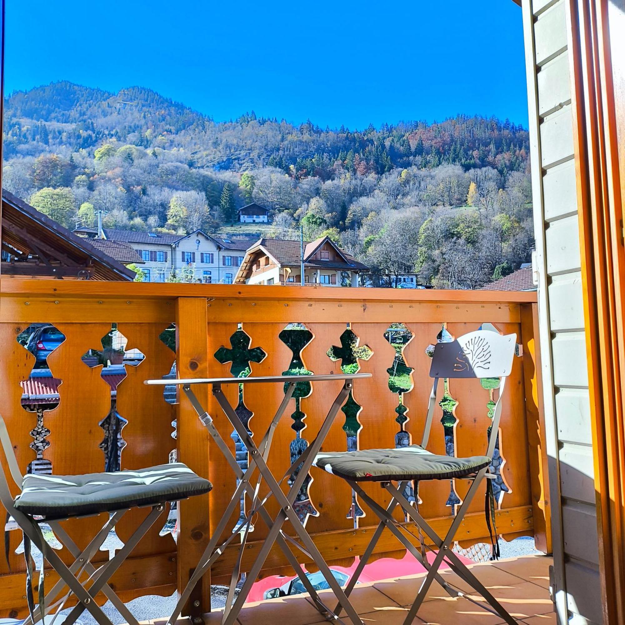 T2 Tout Confort Avec Balcon Au Calme Entre Lac Et Montagne Brizon Exterior photo